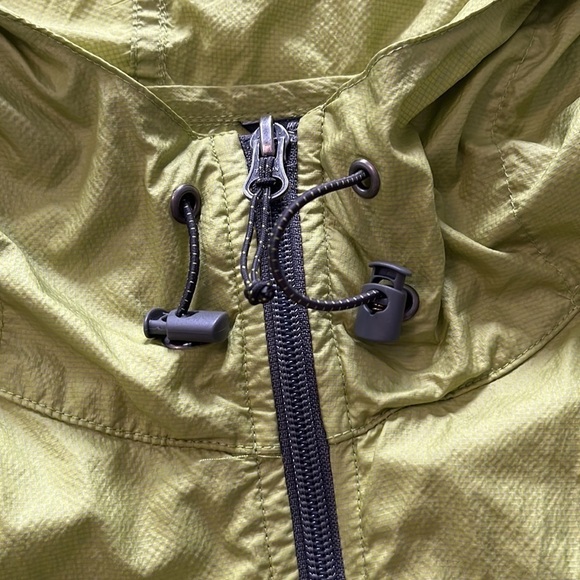 Eddie Bauer Packable Windbreaker Jacket Ultra Lightweight Nylon Hooded XL - Picture 6 of 15